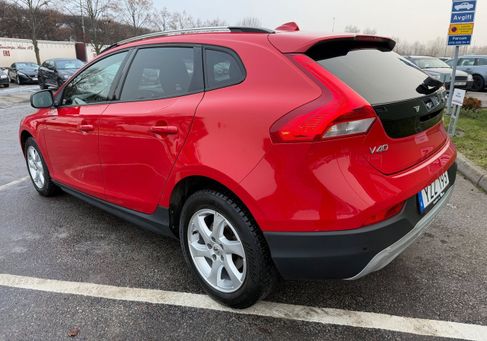 Volvo V40 Cross Country, 2018