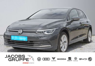 Volkswagen Golf, 2024