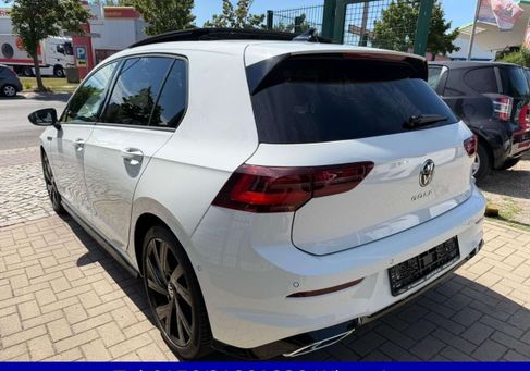 Volkswagen Golf, 2022