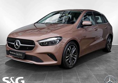 Mercedes-Benz B 200, 2023