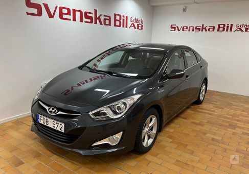 Hyundai i40, 2012