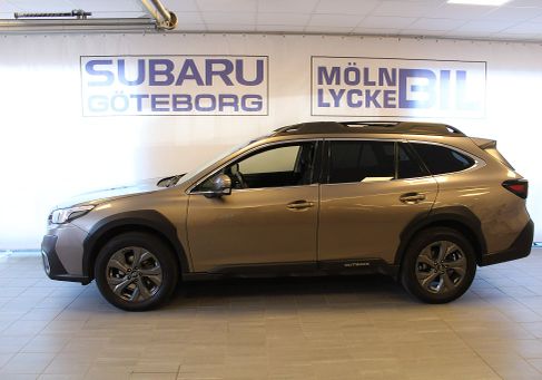 Subaru OUTBACK, 2022