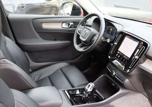 Volvo XC40, 2023 3