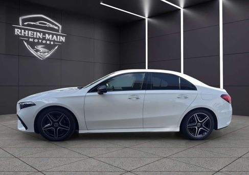 Mercedes-Benz A 200, 2023