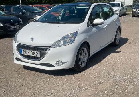 Peugeot 208, 2014