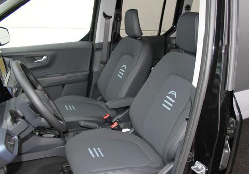 Ford Tourneo Courier, 2025