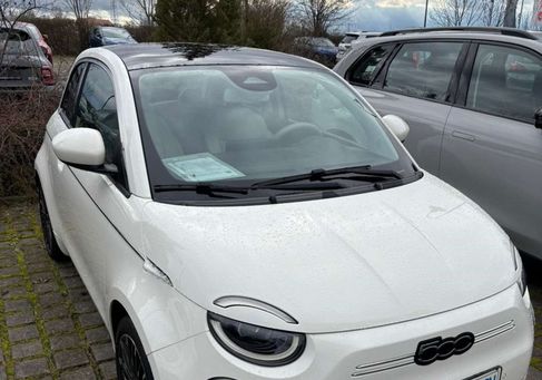 Fiat 500, 2023