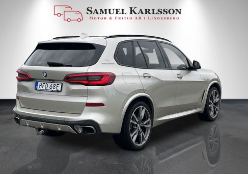 BMW X5 M50, 2019