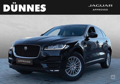 Jaguar F-Pace, 2017