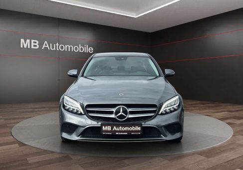 Mercedes-Benz C 300, 2020