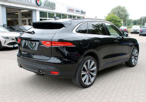 Jaguar F-Pace, 2020