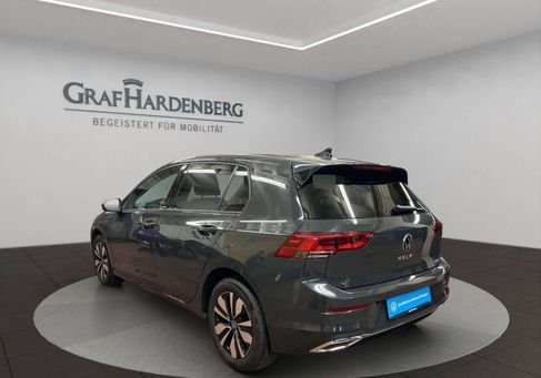 Volkswagen Golf, 2024 3