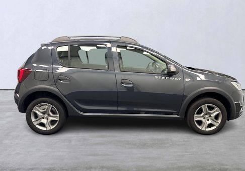 Dacia Sandero Stepway, 2021 3