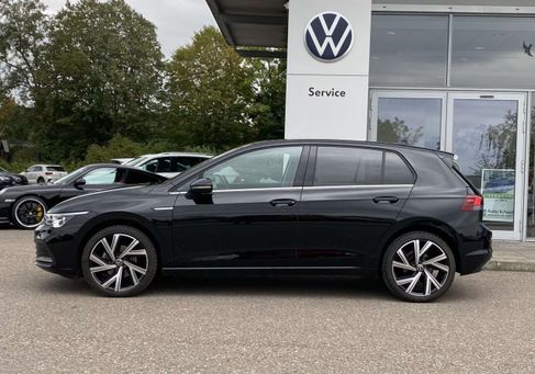 Volkswagen Golf, 2024 2