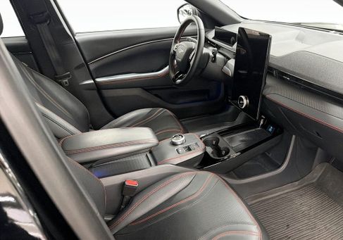 Ford Mustang Mach-E, 2022