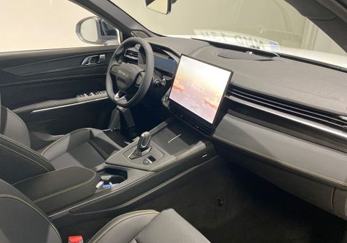 Lynk &amp; Co 01, 2026