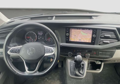 Volkswagen T6 Transporter, 2021