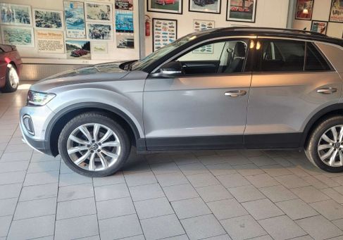 Volkswagen T-Roc, 2022