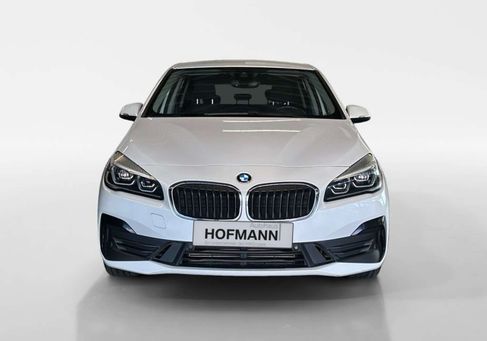 BMW 225, 2021