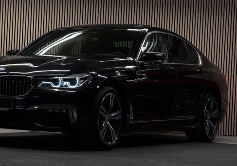 BMW 750, 2017