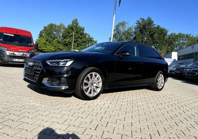 Audi A4, 2022