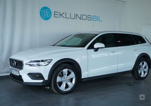 Volvo V60 Cross Country, 2020