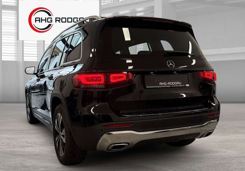 Mercedes-Benz GLB 200, 2021
