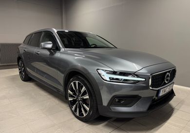 Volvo V60 Cross Country, 2019