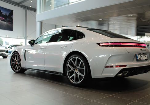 Porsche Panamera, 2026
