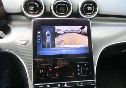 Mercedes-Benz C 200, 2023