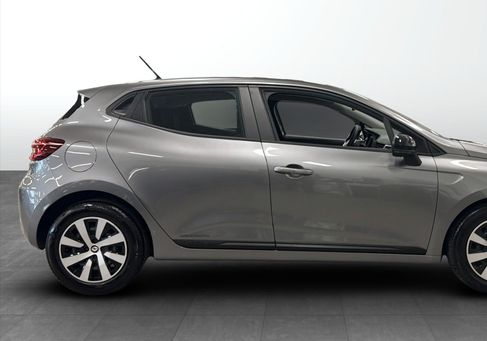 Renault Clio, 2023 3