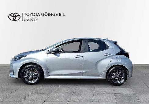 Toyota Yaris, 2024