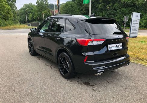 Ford Kuga, 2020
