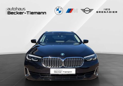 BMW 530, 2022