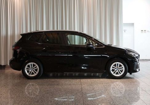BMW 225, 2024