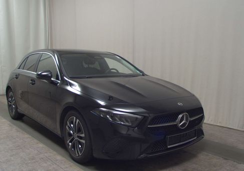 Mercedes-Benz A 200, 2023
