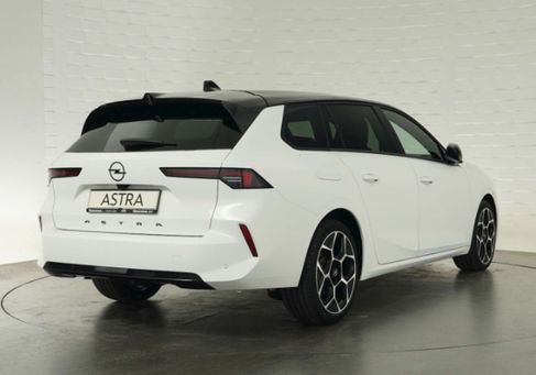 Opel Astra, 2025
