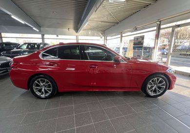 BMW 330, 2020