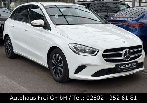 Mercedes-Benz B 200, 2021