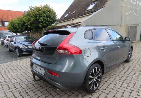 Volvo V40, 2019 3