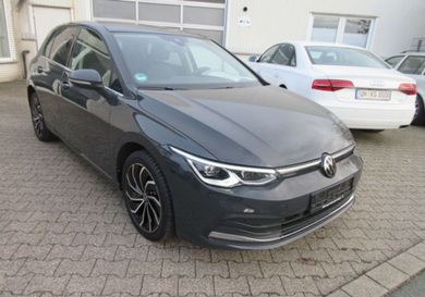 Volkswagen Golf, 2023