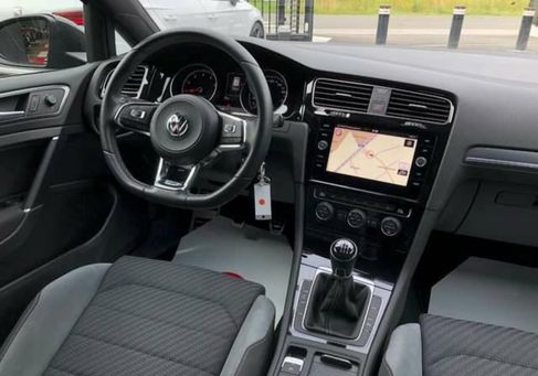 Volkswagen Golf, 2019