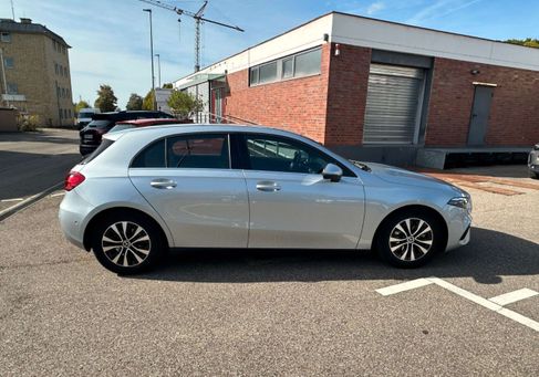 Mercedes-Benz A 200, 2024 3