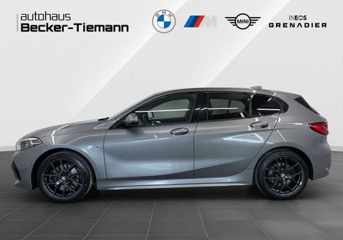 BMW 120, 2023