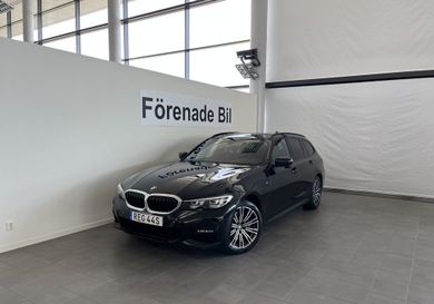 BMW 330, 2021