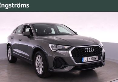 Audi Q3, 2022