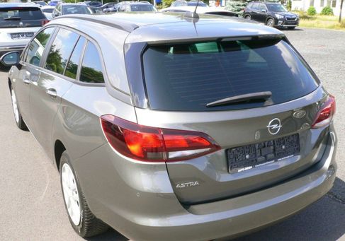 Opel Astra, 2020