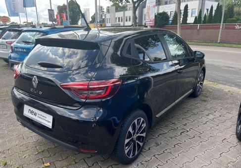 Renault Clio, 2022 3