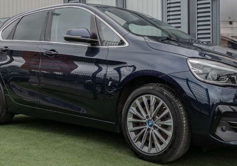 BMW 225, 2018