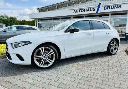 Mercedes-Benz A 220, 2021